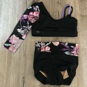 Kandi Kouture CS (4) Dance Set